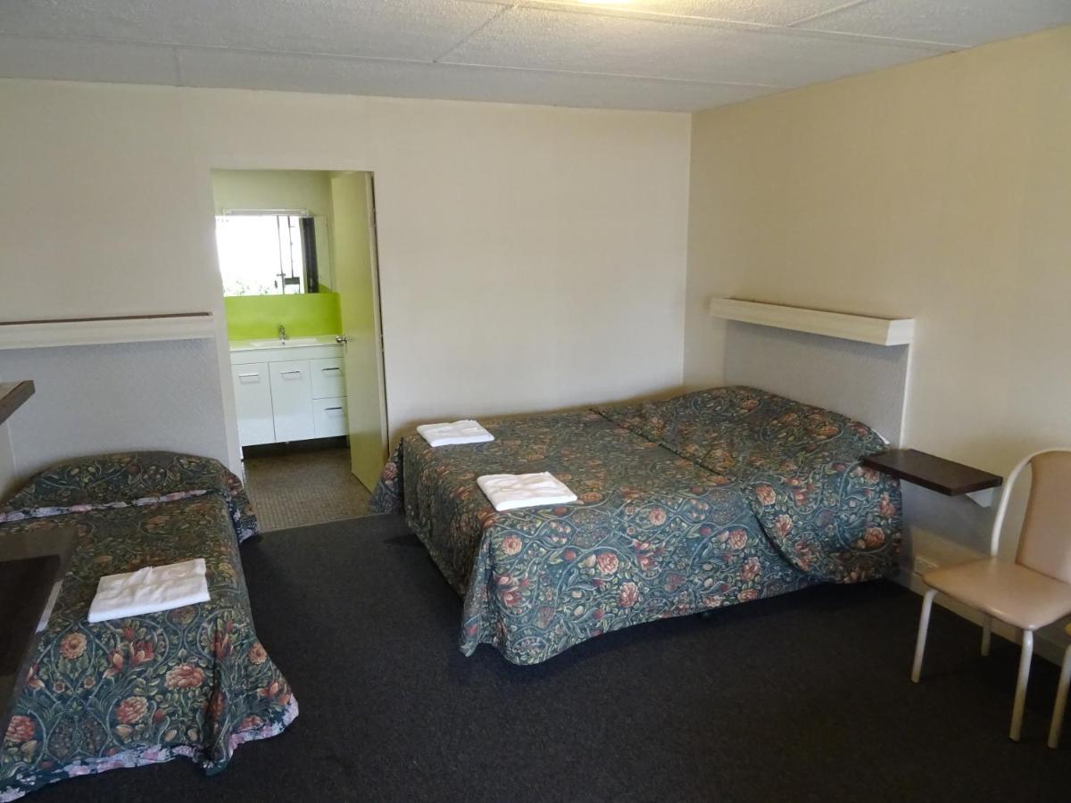 Paringa Hotel Motel Renmark Exterior photo